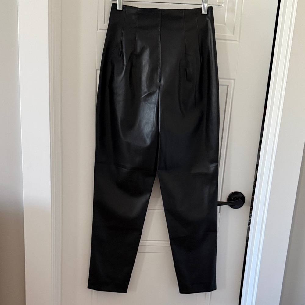 Zara Black High-Waisted Faux Leather Pants - Picture 4 of 5